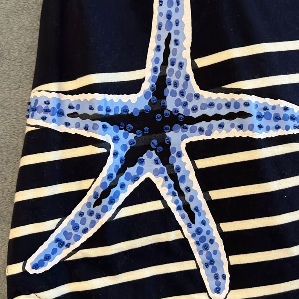 Crown & Ivy Top - Picture 3 of 3